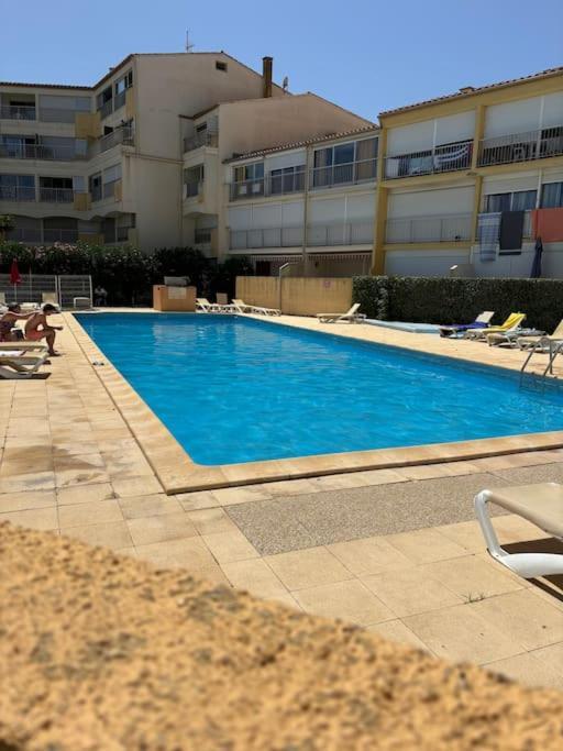 Apartment Le Cap D'agde, Le Baia,vue Mer, 20m De La Plage, Piscine *